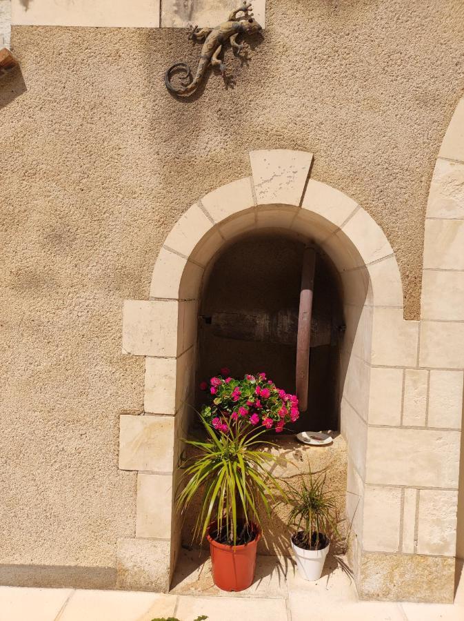 Bed and Breakfast Le Manoir Des Roches Bourré Exterior foto